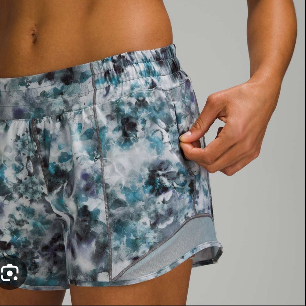 Hotty Hot Low-Rise Lined Shots 4”, size 6